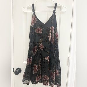 American Eagle Outfitters Sleeveless Velvet Dress